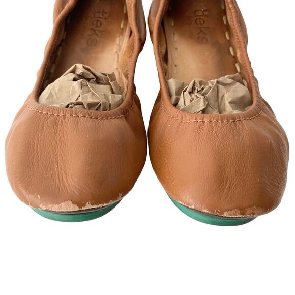 Tieks by Gavriele in Chesnut Ballet Flats in Size 5 - Picture 5 of 13
